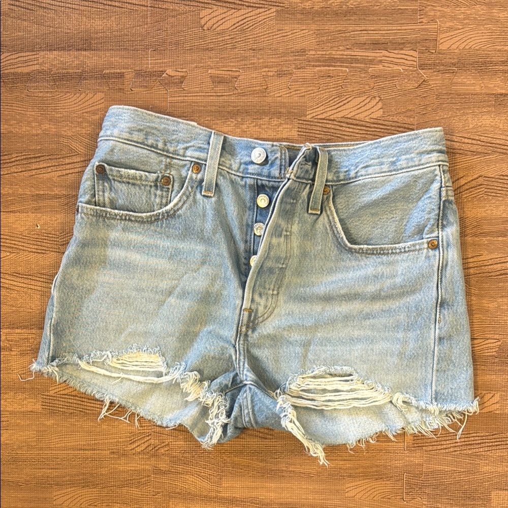 ZARA DENIM DISTRESSED JEAN SHORTS SIZE 4